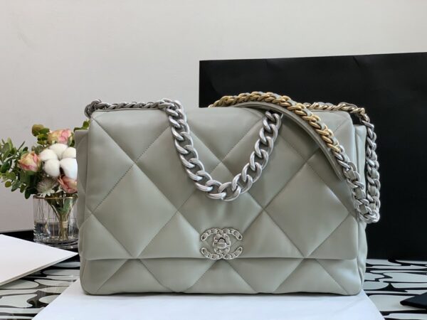 CHANEL 19 QUILTED FLAP 36CM LIGHT GREY AS1160 - Image 2