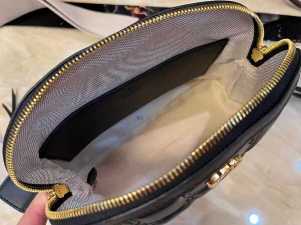 GUCCI GG MATELASSÉ LEATHER SMALL BAG BLACK 23CM ? - Image 5