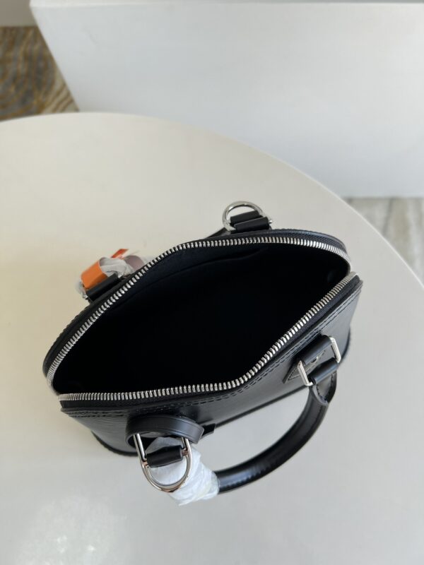 LOUIS VUITTON ALMA BB 23CM BLACK M59217 - Image 4