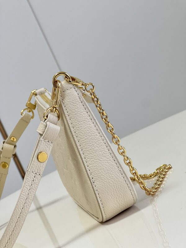 LOUIS VUITTON EASY POUCH ON STRAP 19CM WHITE M81066 - Image 5