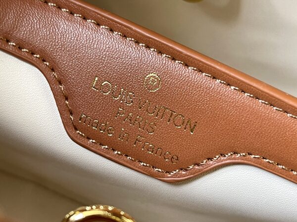 LOUIS VUITTON CAPUCINES BB HANDBAG YELLOW 27CM - Image 8