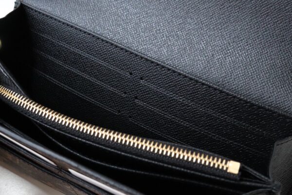 LOUIS VUITTON MONOGRAM SARAH WALLET M80726 - Image 5