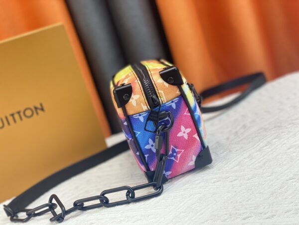 LOUIS VUITTON MINI SOFT TRUNK MULTICOLOR 18.5CM - Image 9