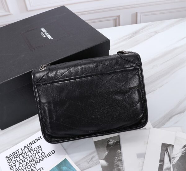 SAINT LAURENT NIKI BABY CHAIN BAG IN CRINKLED VINTAGE BLACK NOIR 21CM 6331600EN041000 - Image 9