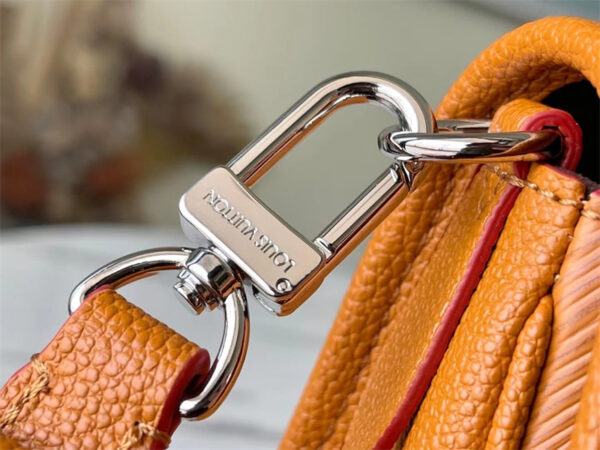 LOUIS VUITTON BUCI 24CM BROWN M59459 - Image 3