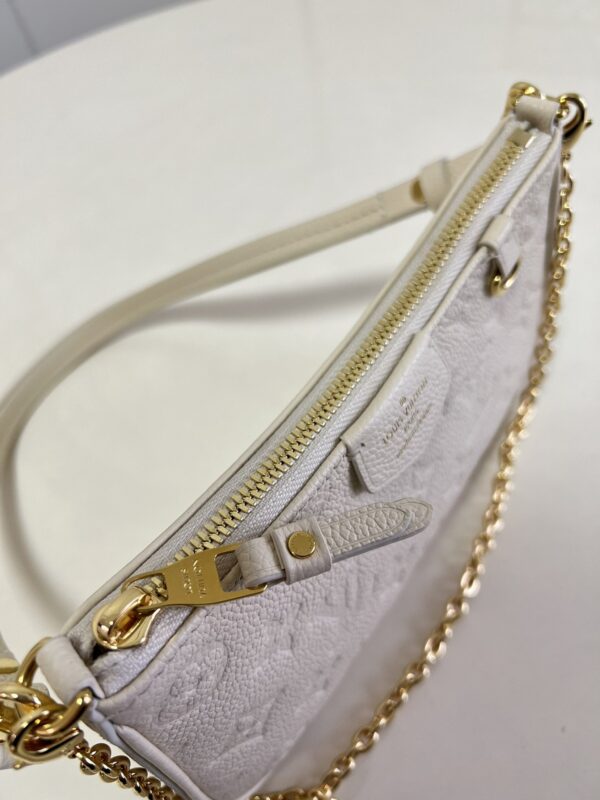 LOUIS VUITTON EASY POUCH ON STRAP 19CM WHITE M81066 - Image 8