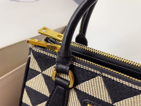 PRADA GALLERIA MINI BAG IN EMBROIDERED JACQUARD BEIGE 1BA9062FKLF0Y30VXOM - Image 5