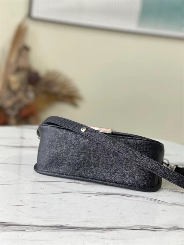LOUIS VUITTON BUCI 24CM BLACK M59386 - Image 2