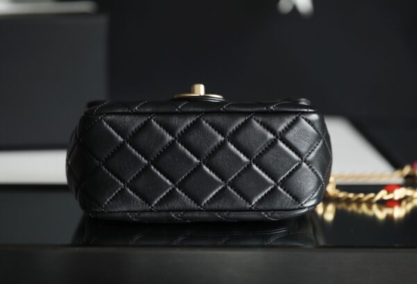 CHANEL MINI FLAP BAG BLACK 17CM - Image 5