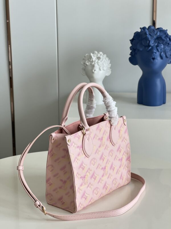 LOUIS VUITTON ONTHEGO PM 25CM PINK M46168 - Image 3
