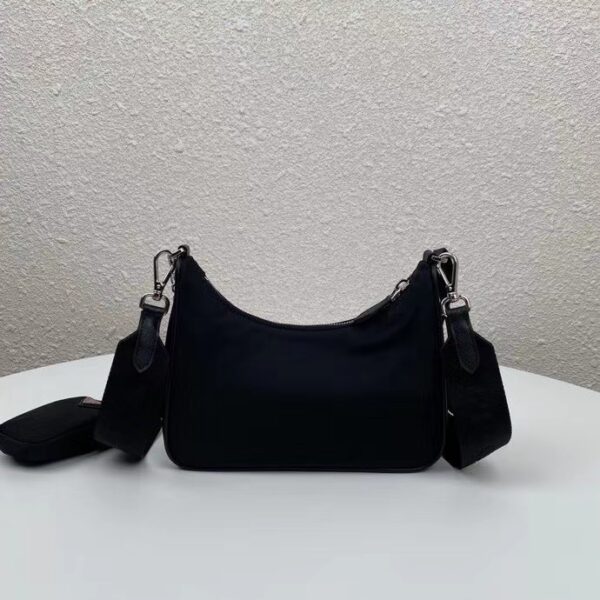 PRADA MINI RE-EDITION 2005 RE-NYLON BLACK WITH RED LOGO - Image 3