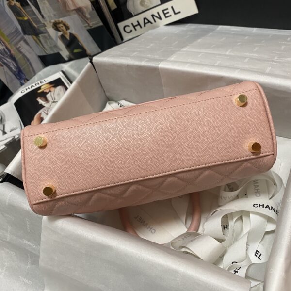 CHANEL TIMELESS CC QUILTED CAVIAR BOWLER BAG LIGHT PINK 25CM - Image 4
