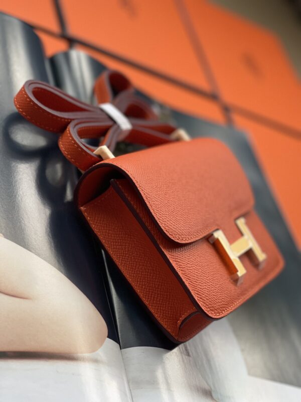 HERMES CONSTANCE MINI EPSOM GOLD-TONED HARDWARE ORANGE 18CM - Image 4