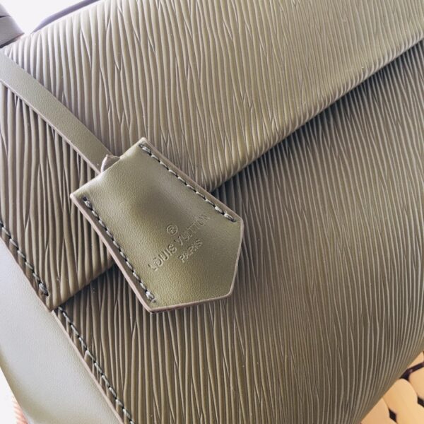 LOUIS VUITTON CLUNY DARK GREEN M59134 - Image 2