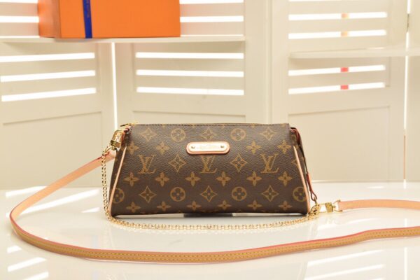 LOUIS VUITTON EVA SHOULDER BAG MONOGRAM BROWN 25CM - Image 5