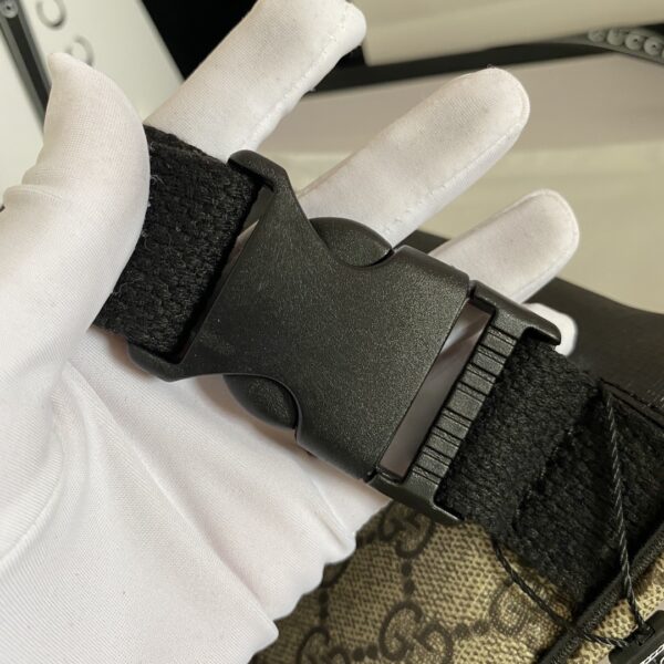 GUCCI BELT BAG WITH INTERLOCKING G BEIGE 23CM - Image 7