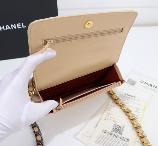CHANEL 19 CROSSBODY BAG BEIGE AP0957 - Image 2