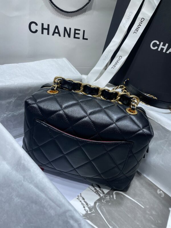 CHANEL MINI BOWLING BAG BLACK 22CM - Image 3