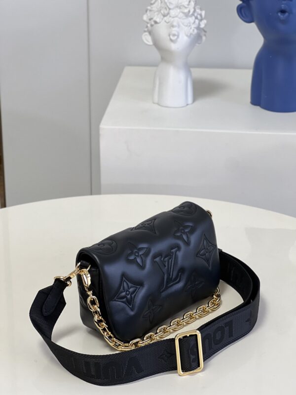 LOUIS VUITTON WALLET ON STRAP BUBBLEGRAM BLACK M81398 - Image 5