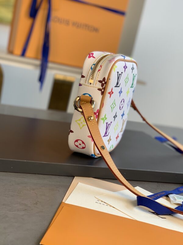 LOUIS VUITTON MULTICOLOUR RIFT SHOULDER POCHETTE WHITE 16CM - Image 6