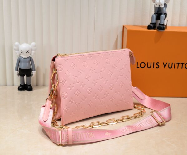 LOUIS VUITTON COUSSIN PM ROSE PINK 26CM - Image 4