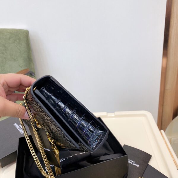 SAINT LAURENT KATE MEDIUM CHAIN BAG WITH TASSEL IN SHINY CROCODILE-EMBOSSED LEATHER BLACK 354119AAAY14083 - Image 3