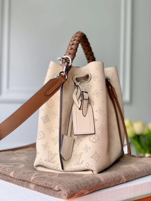 LOUIS VUITTON MURIA 25CM CREAM M55801 - Image 8