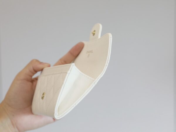 CHANEL CLASSIC CARD HOLDER WALLET WHITE AP0214 - Image 3