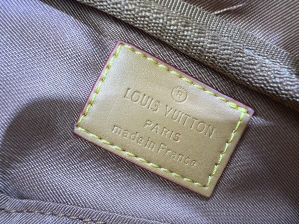 LOUIS VUITTON UTILITY CROSS-BODY BAG BROWN - Image 6