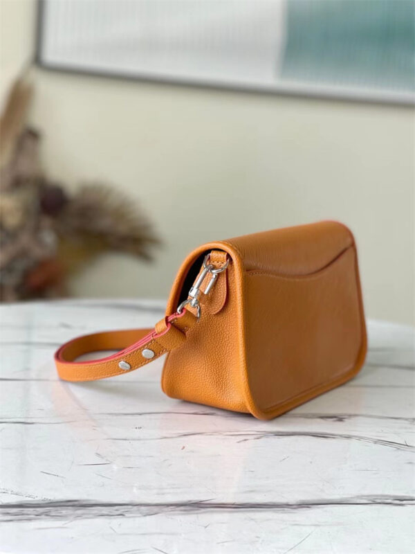LOUIS VUITTON BUCI 24CM BROWN M59459 - Image 10
