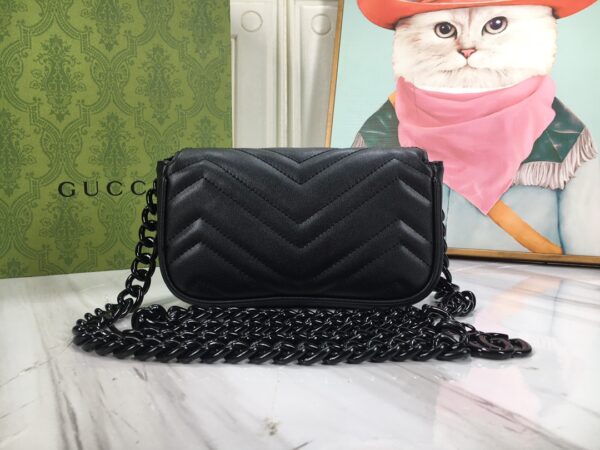 GUCCI WOMEN'S NATURAL GG MARMONT LEATHER BAG BLACK 16.5CM 699757 UM8KV 1000 - Image 4