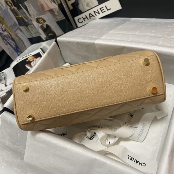 CHANEL TIMELESS CC QUILTED CAVIAR BOWLER BAG BEIGE 25CM - Image 6