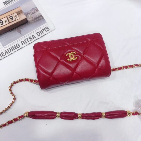 CHANEL WOC TRENDY RED LEATHER 19CM - Image 2
