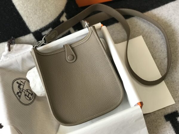 HERMES EVELYNE 16 AMAZONE OLIVE GREEN BAG 16CM - Image 6