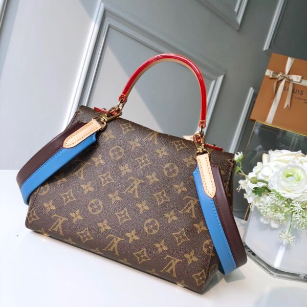 LOUIS VUITTON CLUNY MM M42735 - Image 5