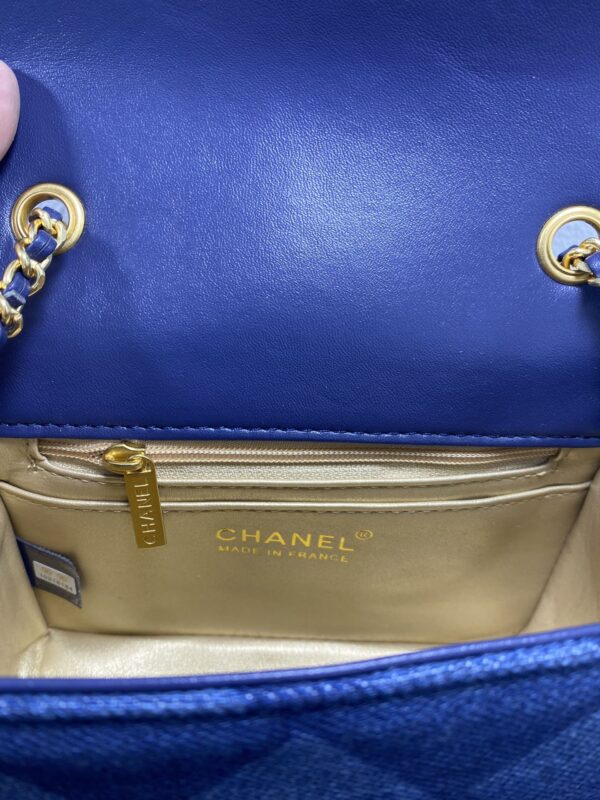 CHANEL TOP HANDLE MINI FLAP WITH CHAIN PRINTED DENIM DARK BLUE - Image 3