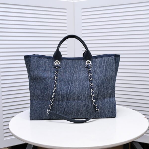 CHANEL MEDIUM DEAUVILLE BLUE CANVAS TOTE 38CM - Image 3