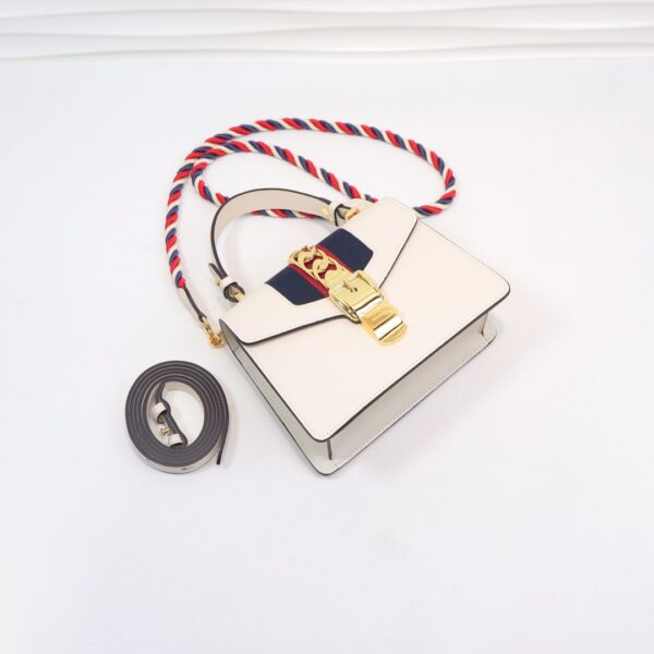 GUCCI LADIES SYLVIE LEATHER MINI BAG IN WHITE 20CM - Image 4