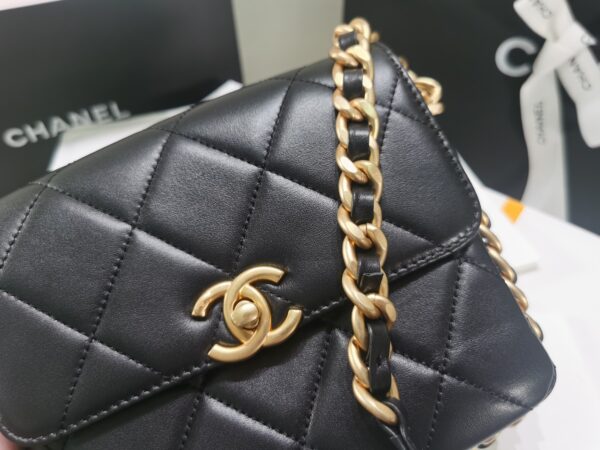 CHANEL MINI FLAP GOLD MENTAL BAG 17CM - Image 7