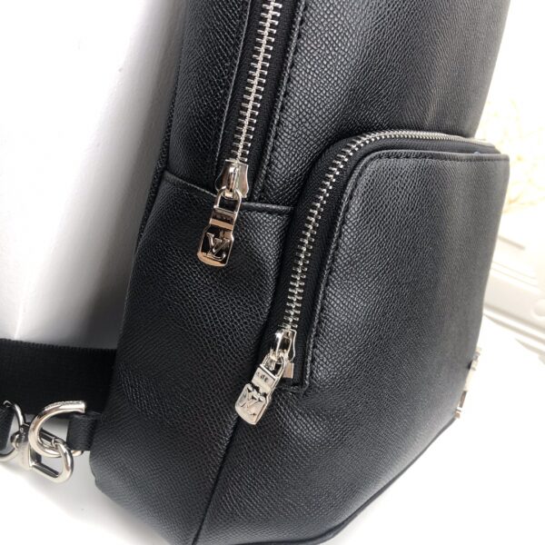 LOUIS VUITTON AVENUE SLINGBAG BLACK 31CM M30443 - Image 7