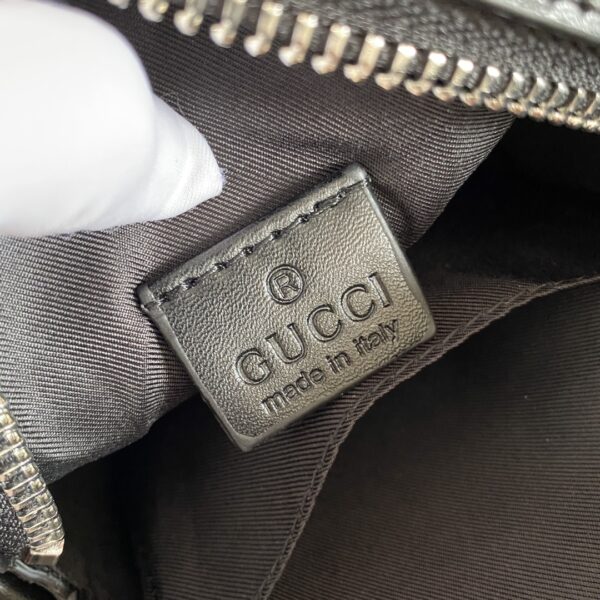 GUCCI MESSENGER GG SUPREME BLUE RED WEB SMALL BLACk - Image 4