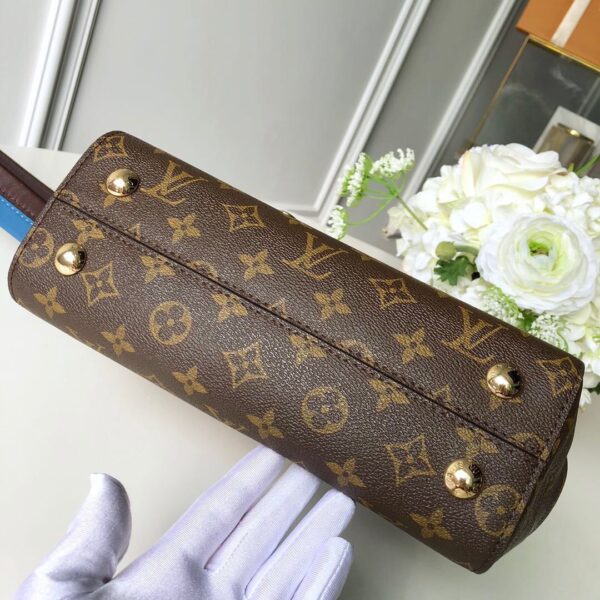 LOUIS VUITTON CLUNY MM M42735 - Image 6