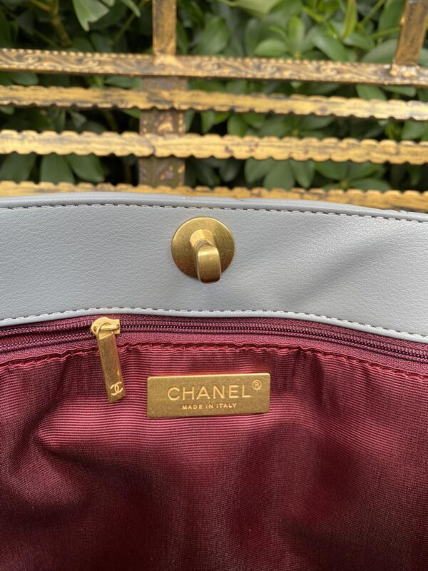 CHANEL 19 SHOPPING BAG GOLD-SILVER TONE RUTHENIUM FINISH METAL GRAY AS3519 B04852 94305 - Image 7