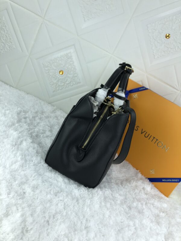 LOUIS VUITTON MONTAIGNE BB EMPREINTE NOIR BLACK 33CM - Image 3