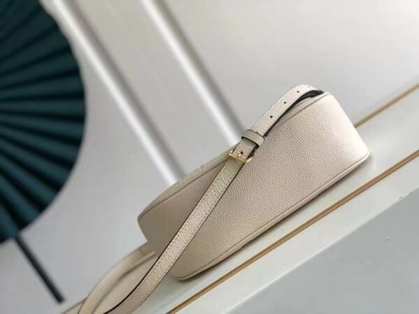 LOUIS VUITTON BAGATELLE 22CM CREAM M46099 - Image 3