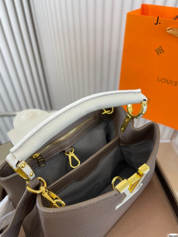 LOUIS VUITTON CAPUCINES MM BROWN M59516 - Image 9