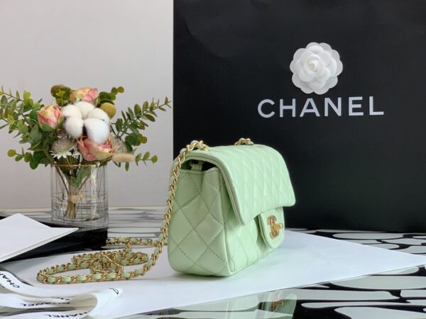 CHANEL QUILTED MINI CC RECTANGULAR FLAP BAG 20CM GREEN - Image 4