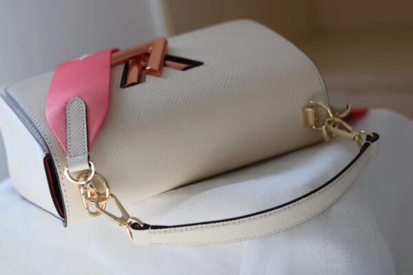 LOUIS VUITTON TWIST PM WHITE M59687 - Image 6