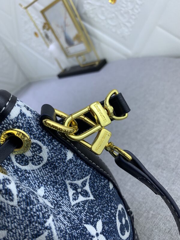 LOUIS VUITTON NANO NOÉ BLUE DENIM 16CM - Image 6