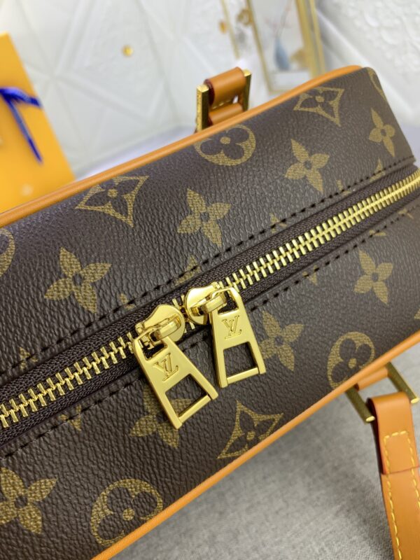 LOUIS VUITTON CITÉ MONOGRAM BROWN M46321 - Image 5